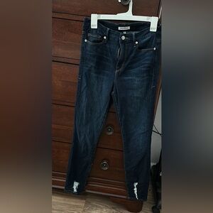 Women’s jeans